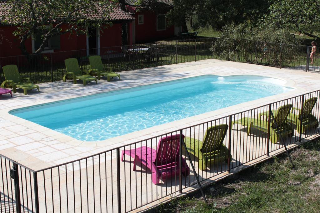 Hotel Le Couloubrier ル・ムイ エクステリア 写真
